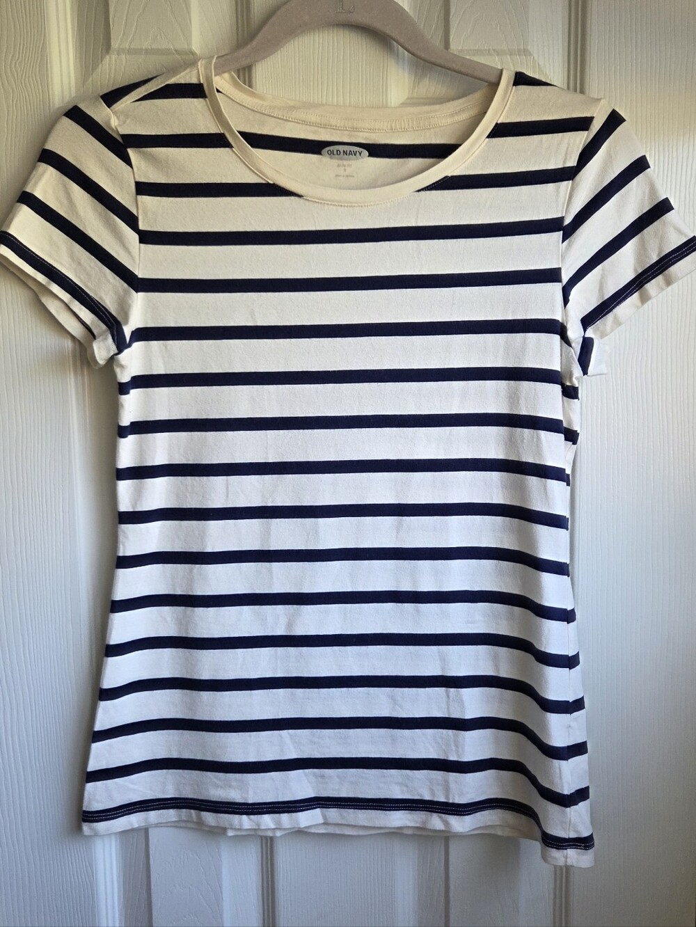 Old Navy Off-White and Navy Striped Short Sleeve Tee